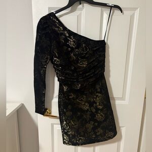Elegant Black and Gold One-Shoulder Dress